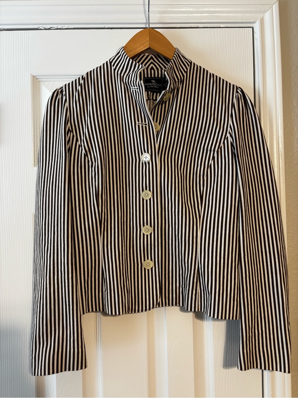 American Living Brown & Cream Striped Cropped Jacket Top | Fitted Cotton | Med